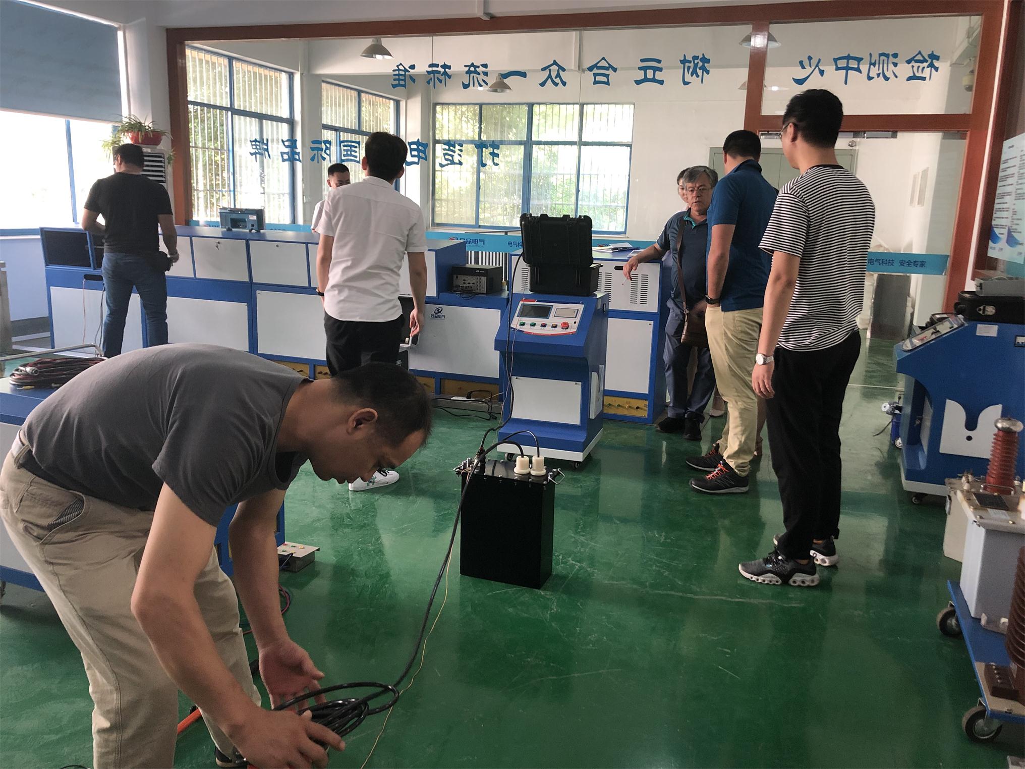 客戶到訪合眾電氣 客戶到訪合眾電氣