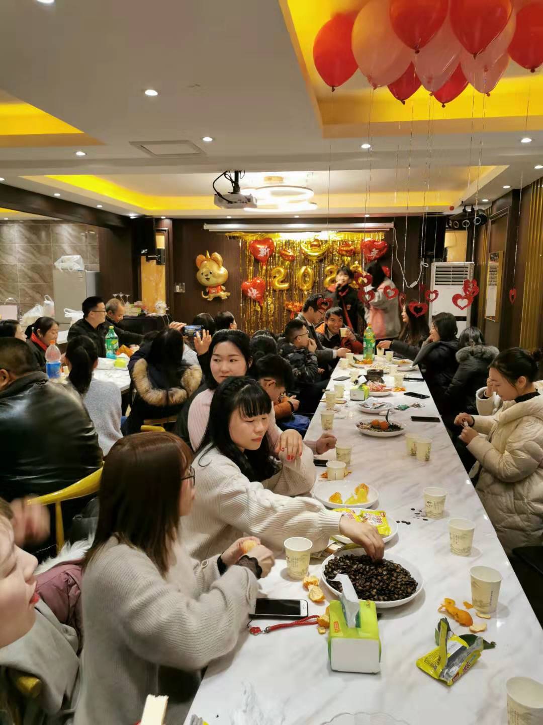 武漢市合眾電氣年會現場 武漢市合眾電氣年會現場