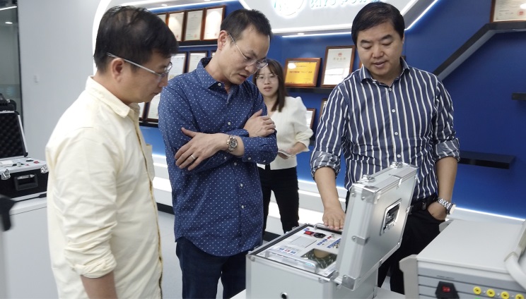 客戶到訪合眾電氣 客戶到訪合眾電氣